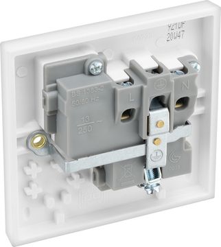 BG Single 1 Gang 13A Socket Double Pole White image 4
