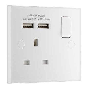 BG 13A 1Gang Switch Socket with 2.1A Usb image 1