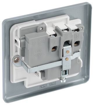 BG 13A D.P 1Gang Switched Socket With Easy To Install Features image 5