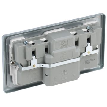 BG Type A Rcd Twin 2 Gang Metal Switched Socket White Spur image 3