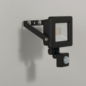 KSR Siena 10W LED Floodlight PIR IP65 Black image 5