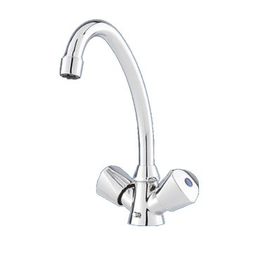 Hyco Mixer Tap with flexible hose for easy installation. image 1
